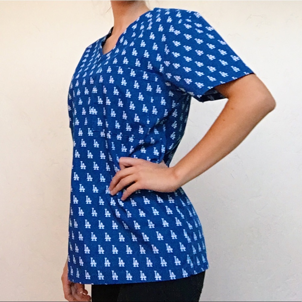 LA DODGERS SCRUB TOP- NEVER BEEN WORN
